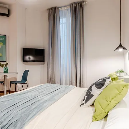 Margarita Isola Apartman Milánó