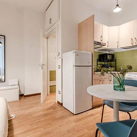 Apartman Margarita Isola Milánó